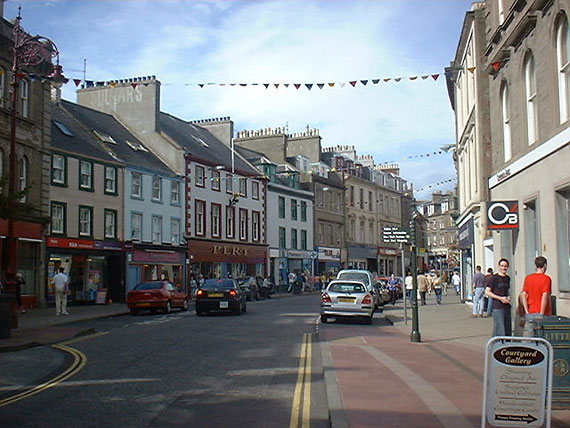 View up the High Street from outside the Court Buildings.